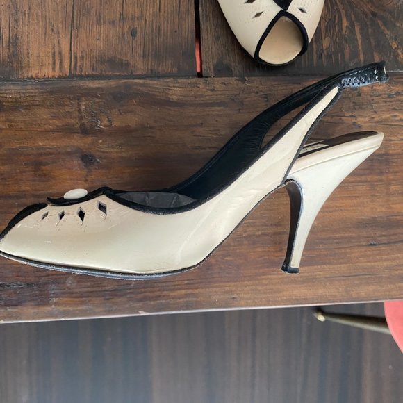 Marc Jacobs White Patent Leather Slingback Kitten Heels Sz 6.5 - Picture 2 of 6